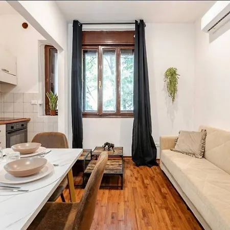 Διαμέρισμα Chic Foundry, Nel Cuore Di Τεργέστη